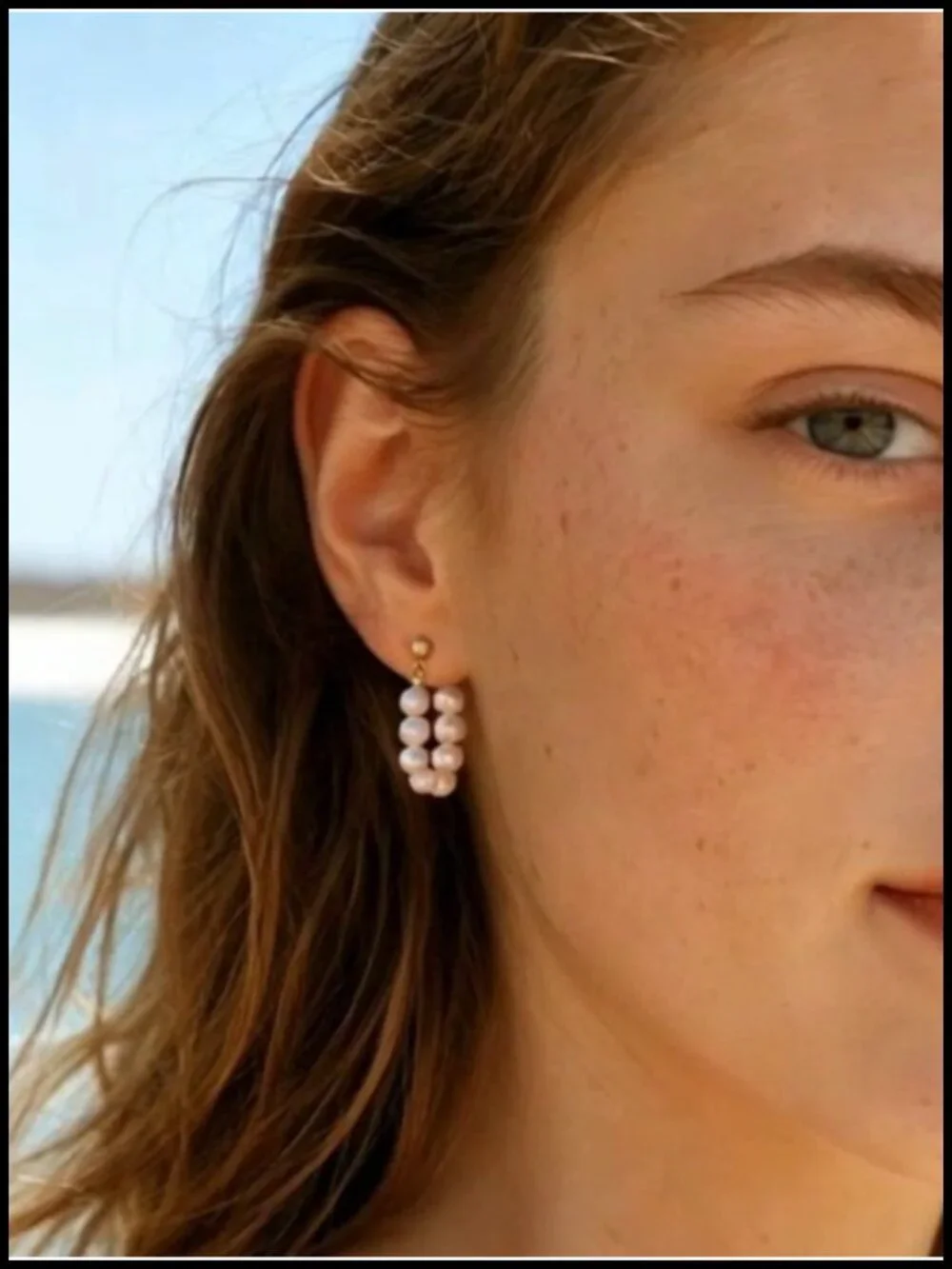 Gold Plated 925 Sterling Silver Huggie Hoop Earrings with Natural Freshwater
